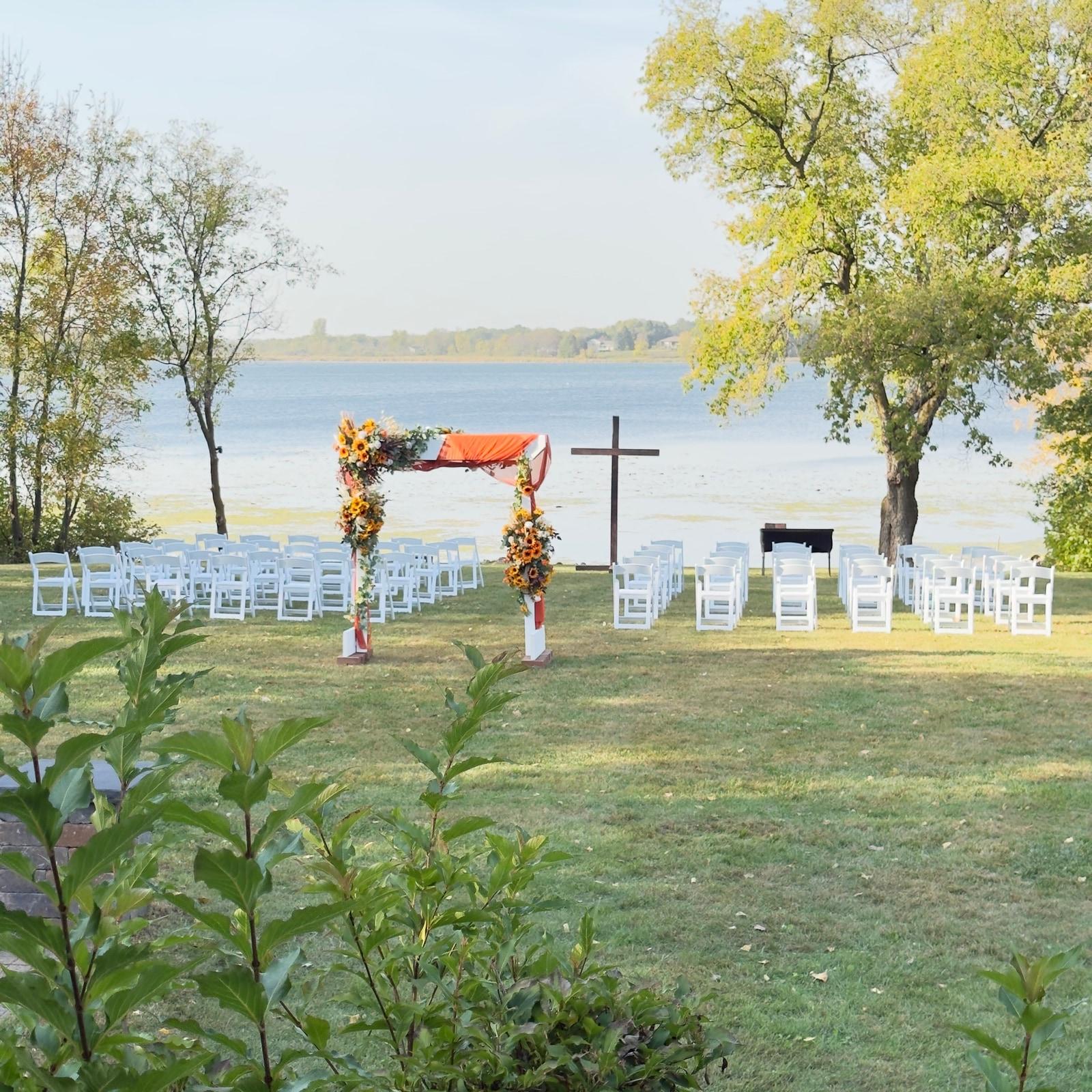 Viking Lakeview Weddings 2