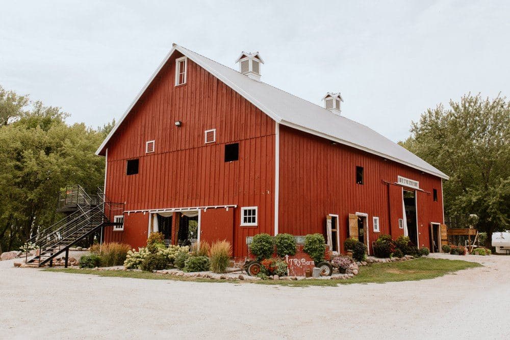 JR's Barn Wedding Venue 2