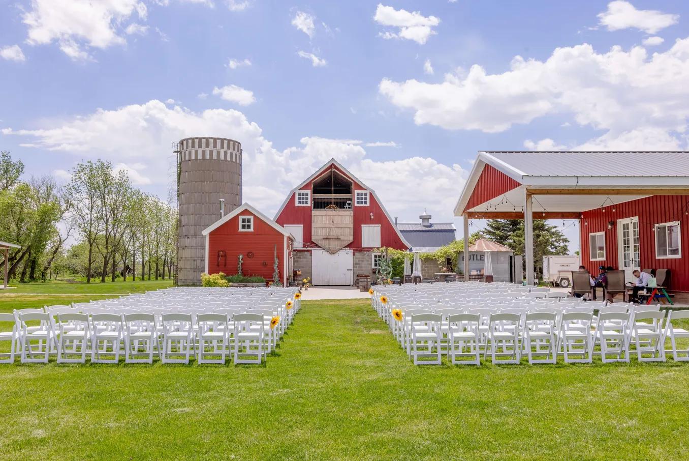 Divanyx Event Center & Photography 1