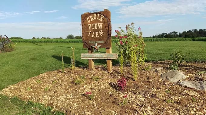 Croix View Farm 5