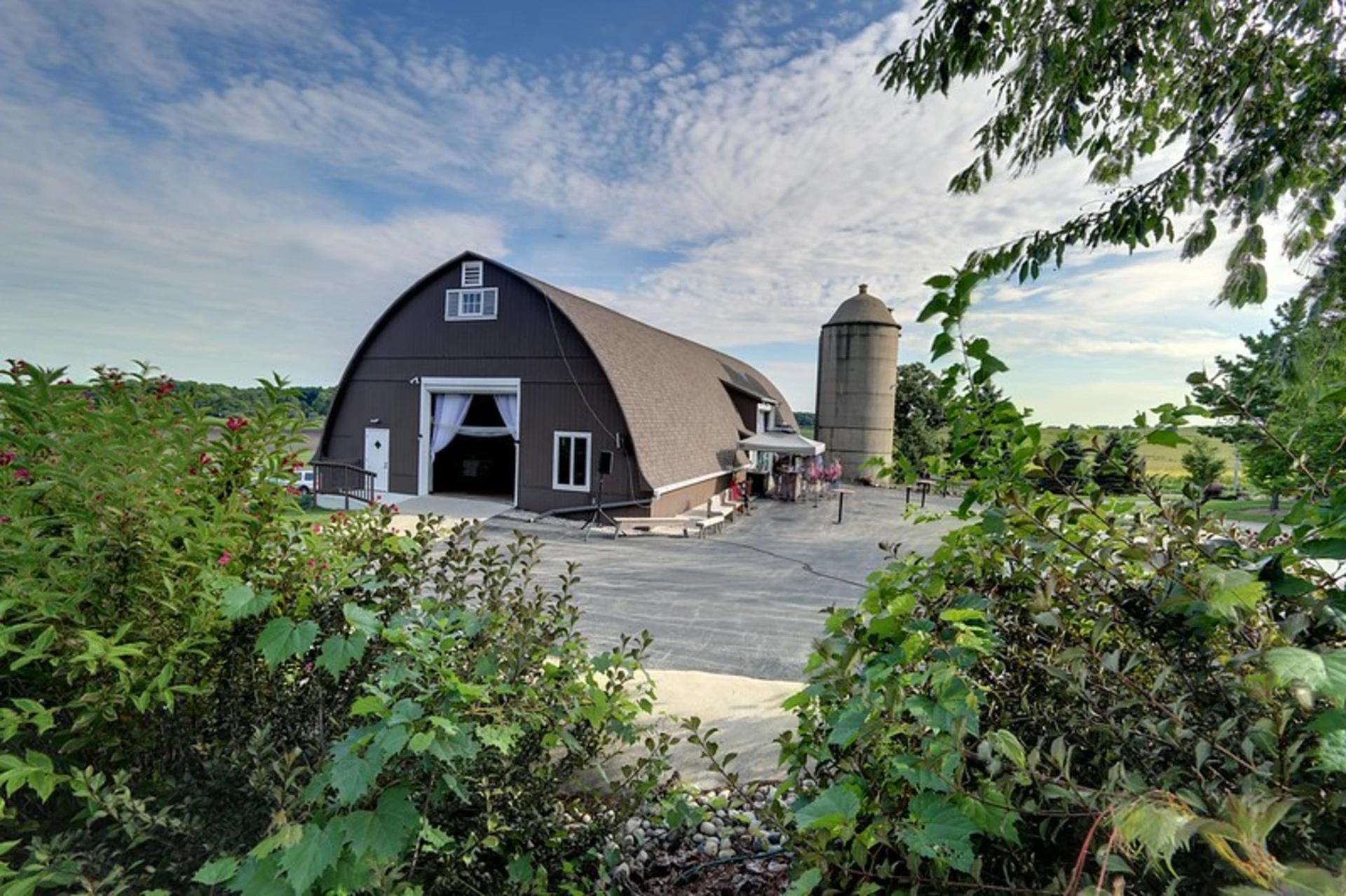 Barn at Trinity Peak 2