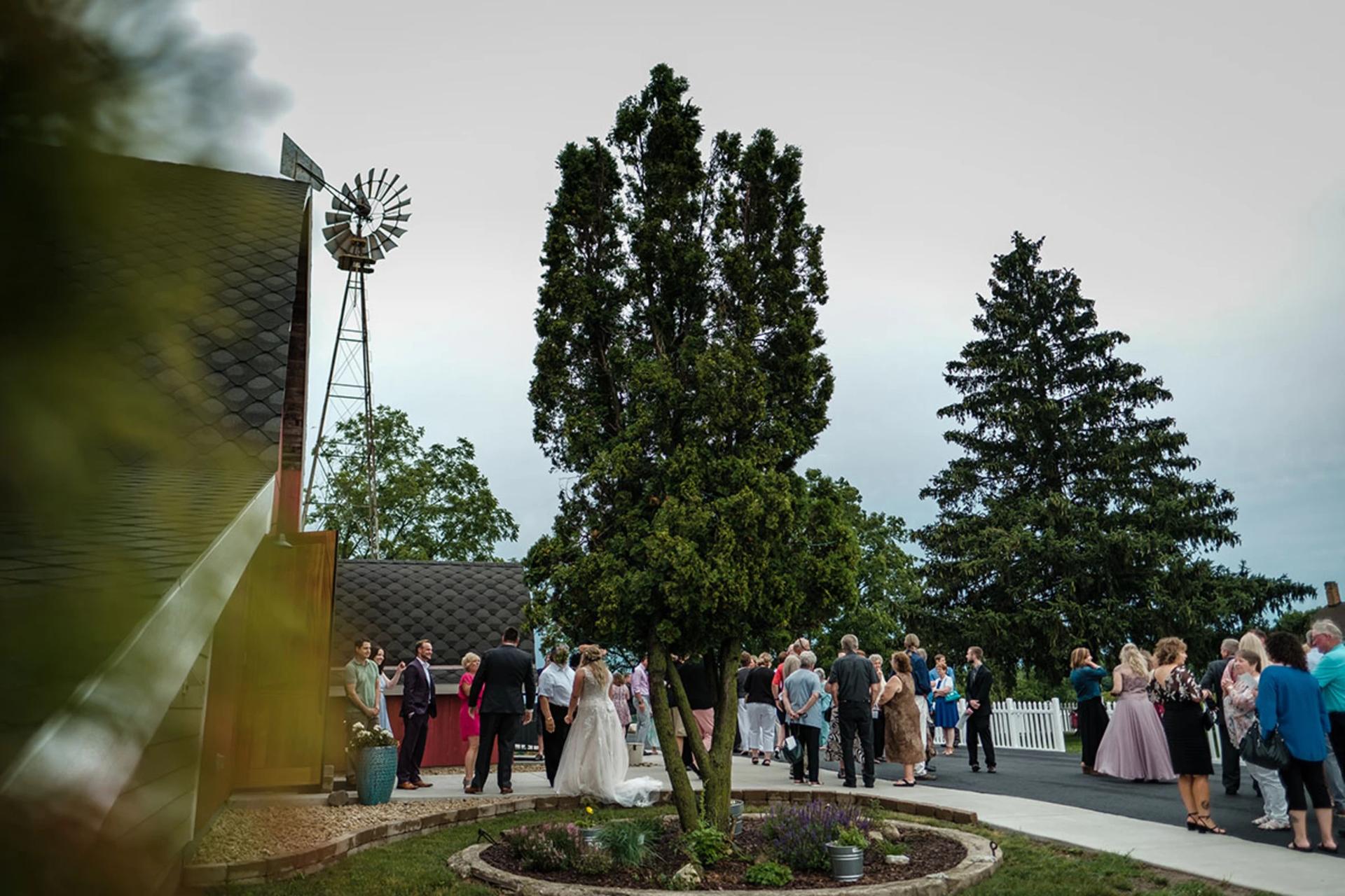 Vennebu Hill Wedding Barn & Event Venue 1
