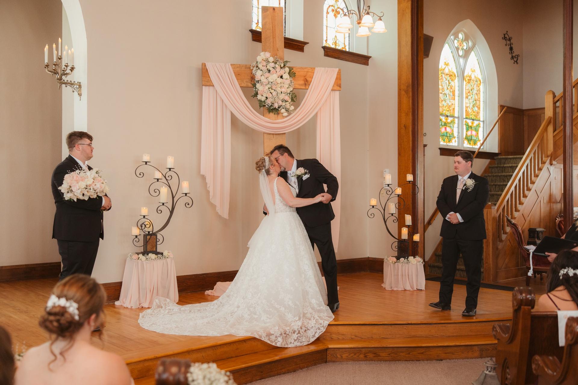 Devotions Wedding Chapel 2